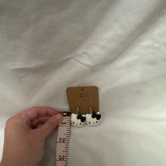 Handmade Black Bow Hello Kitty Earrings - Picture 6 of 7